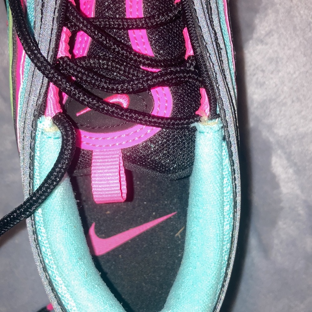 COPY - Nike Air Max 97 ‘Hyper Turquoise’ - Picture 5 of 9